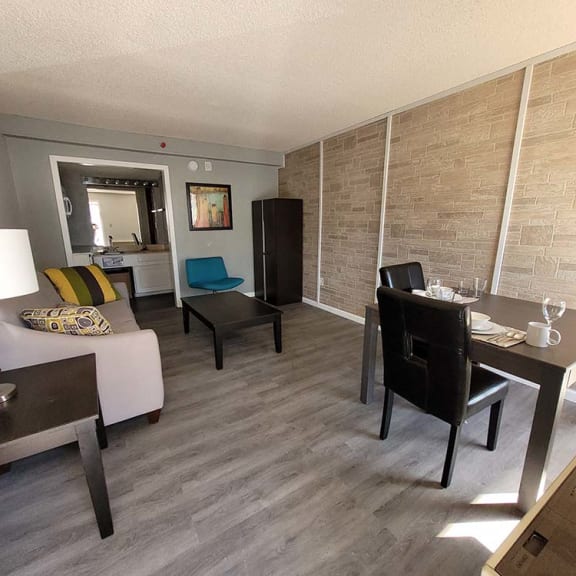 Plato's Cave Apartments | Apartments in Branson, MO | RENTCafe